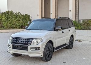 2017 MITSUBISHI PAJERO JEEP 3.5 4WD AT White