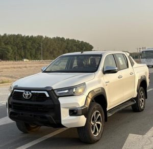 2019 TOYOTA HILUX PICK UP 4.0 4WD AT White