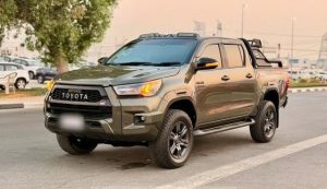 2023 TOYOTA HILUX PICK UP 2.8 4WD AT Brown