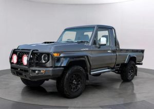 2014 TOYOTA LAND CRUISER SUV 4.5 4WD MT Grey
