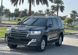 2016 TOYOTA LAND CRUISER SAHARA SUV 4.5 4WD AT Black