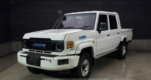 2018 TOYOTA LAND CRUISER PICK UP 4.5 4WD MT White