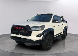 2019 TOYOTA HILUX PICK UP 2.8 4WD AT White