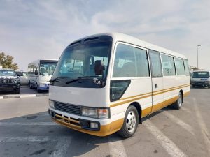 1998 TOYOTA COASTER COMMUTER 4.2 2WD AT White