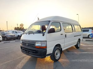 2004 TOYOTA HIACE COMMUTER COMMUTER 3.0 2WD MT White