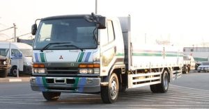 1996 MITSUBISHI FIGHTER TRUCK 8.2 4WD MT White