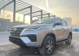 2022 TOYOTA FORTUNER SUV 2.8 4WD AT Silver
