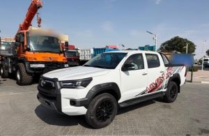 2009 TOYOTA HILUX PICK UP 2.5 4WD MT White
