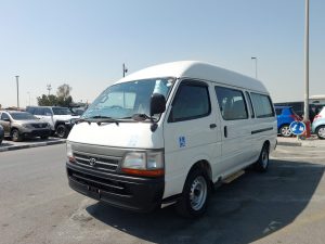 2001 TOYOTA HIACE VAN 3.0 2WD AT White