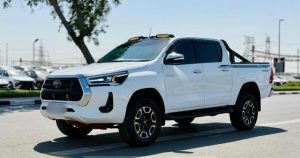 2021 TOYOTA HILUX PICK UP 2.8 4WD AT White