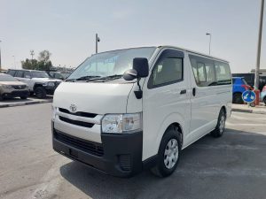 2018 TOYOTA HIACE VAN 2.8 2WD AT White