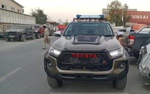 2021 TOYOTA HILUX PICK UP 2.8 4WD AT Green