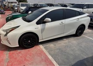 2018 TOYOTA PRIUS HATCHBACK 1.8 2WD AT White