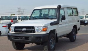 2023 TOYOTA LAND CRUISER SUV 4.2 4WD MT White