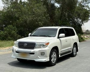 2015 TOYOTA LAND CRUISER SUV 4.5 4WD AT White