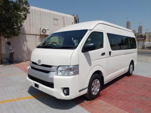 2018 TOYOTA HIACE COMMUTER VAN 3.0 2WD AT White