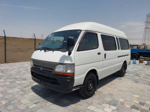 2000 TOYOTA HIACE VAN 3.0 2WD AT White