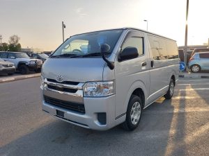 2019 TOYOTA HIACE VAN 2.8 2WD AT Silver
