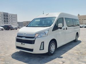 2022 TOYOTA HIACE COMMUTER VAN 2.8 2WD AT White