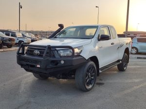 2022 TOYOTA HILUX PICK UP 2.4 4WD AT White
