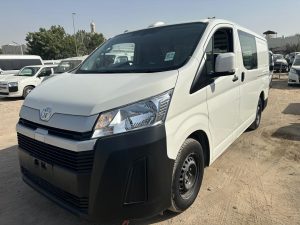 2024 TOYOTA HIACE VAN 2.8 2WD AT White