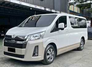 2027 TOYOTA GL GRANDIA VAN 2.8 2WD AT White