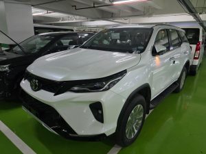 2027 TOYOTA FORTUNER SUV 2.8 2WD AT White