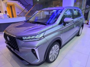 2027 TOYOTA VELOZ SUV 1.5 2WD CVT Silver