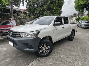 2021 TOYOTA HILUX DOUBLE CAB 2.4 4WD MT White