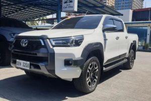 2024 TOYOTA HILUX PICKUP 2.4 2WD AT White