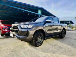 2022 TOYOTA HILUX PICKUP 2.4 2WD AT Black