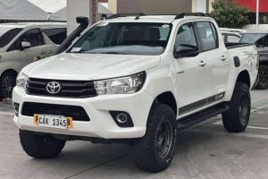 2018 TOYOTA HILUX PICKUP 2.8 4WD AT White