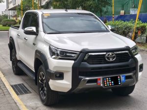 2024 TOYOTA HILUX PICKUP 2.4 2WD AT White