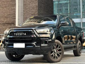 2022 TOYOTA HILUX PICKUP 2.8 4WD AT Black