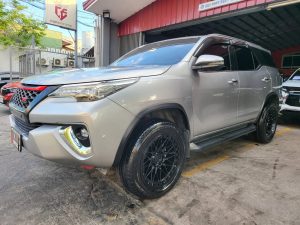 2018 TOYOTA FORTUNER SUV 2.4 2WD AT Silver