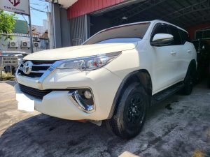 2020 TOYOTA FORTUNER SUV 2.4 2WD AT White