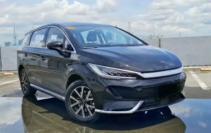 2026 BYD EMAX 7 MPV 2WD AT Black