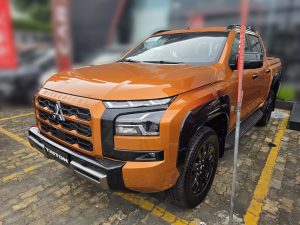 2026 MITSUBISHI TRITON ATHLETE DOUBLE CAB 2.4 4WD AT Orange