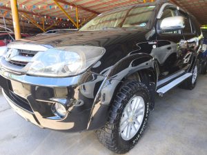 2007 TOYOTA FORTUNER SUV 3.0 4WD AT Black