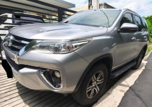 2019 TOYOTA FORTUNER SUV 2.4 2WD AT Silver