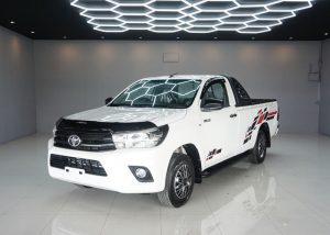 2018 TOYOTA HILUX REVO J SINGLE CAB 2.4 2WD MT White