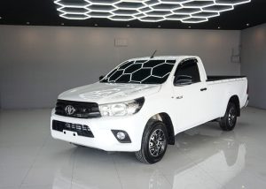 2019 TOYOTA HILUX REVO J SINGLE CAB 2.4 2WD MT White