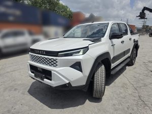 2026 TOYOTA HILUX DOUBLE CAB 2.8 4WD AT White