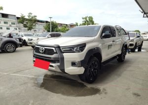 2022 TOYOTA HILUX ROCCO HIGHT SMART CAB 2.8 4WD AT White