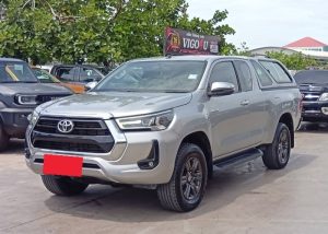 2022 TOYOTA HILUX REVO MID SMART CAB 2.4 4WD MT Silver