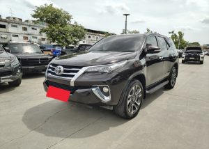 2015 TOYOTA SUV V FORTUNER 2.8 4WD AT Black