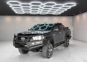 2018 TOYOTA HILUX REVO E SMART CAB 2.4 4WD AT Dark Gray