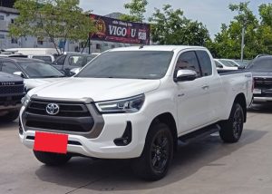 2021 TOYOTA HILUX REVO MID SMART CAB 2.4 2WD AT White