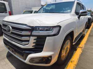 2026 TOYOTA LAND CRUISER SUV 3.3 4WD AT White
