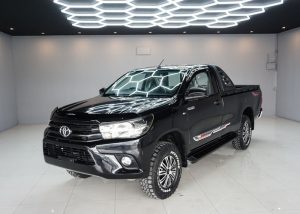 2019 TOYOTA HILUX REVO J SINGLE CAB 2.4 2WD MT Black